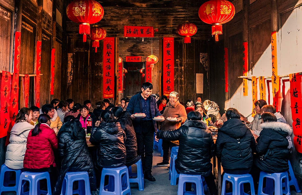 22、20260213第13期4版：古宅年夜饭（叶水福 摄）.jpg