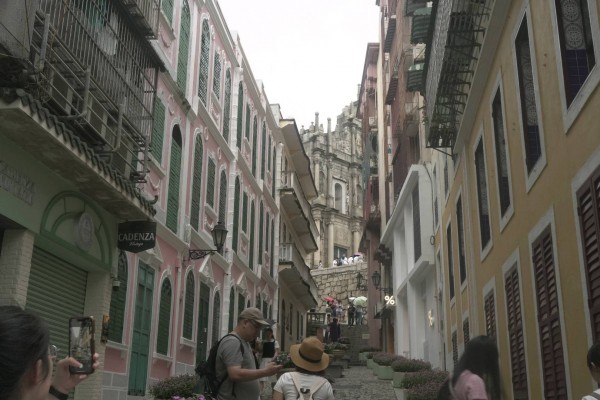 老城里的大三巴