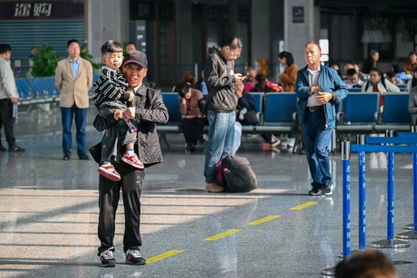 车站的人间百态