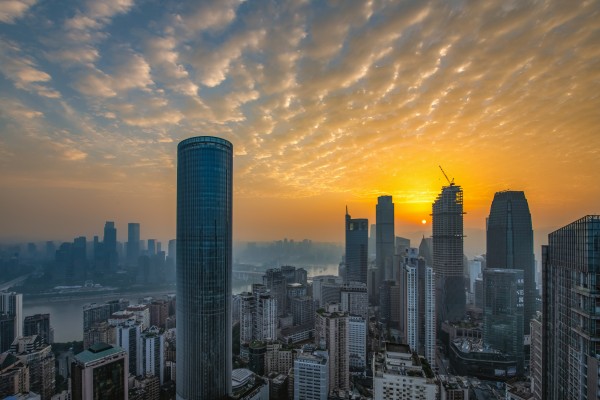 日出，重庆解放碑中央商务区