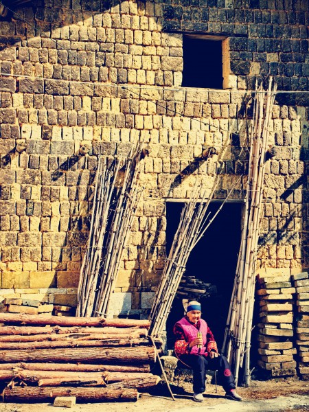 故土难离念旧居